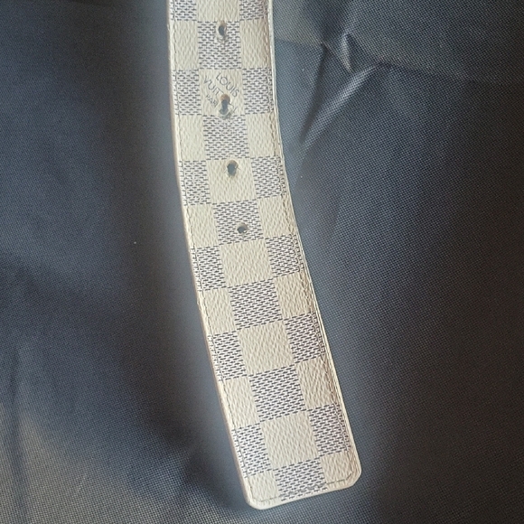 Louis Vuitton Checkered White and Gold Belt - Picture 6 of 8
